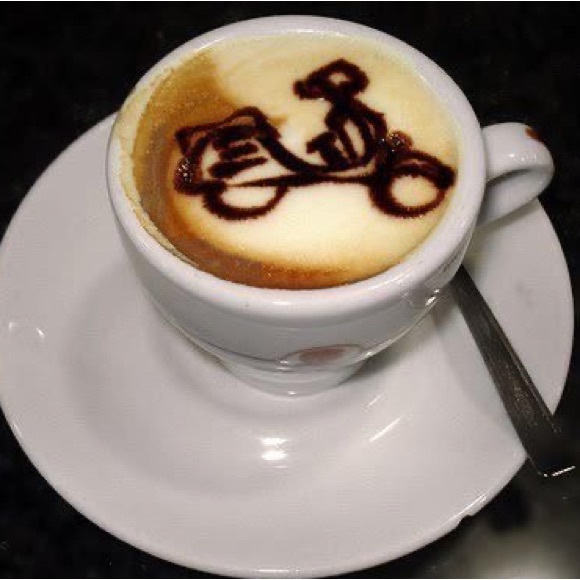 ๐ฟ๐ฟHello! Welcome to My Closet!๐ฟ๐ฟ Iโm Sam! - Picture 8 of 8